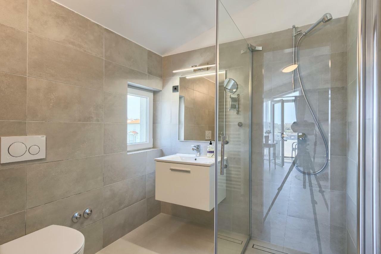 Apartments La Mer Пула Екстериор снимка