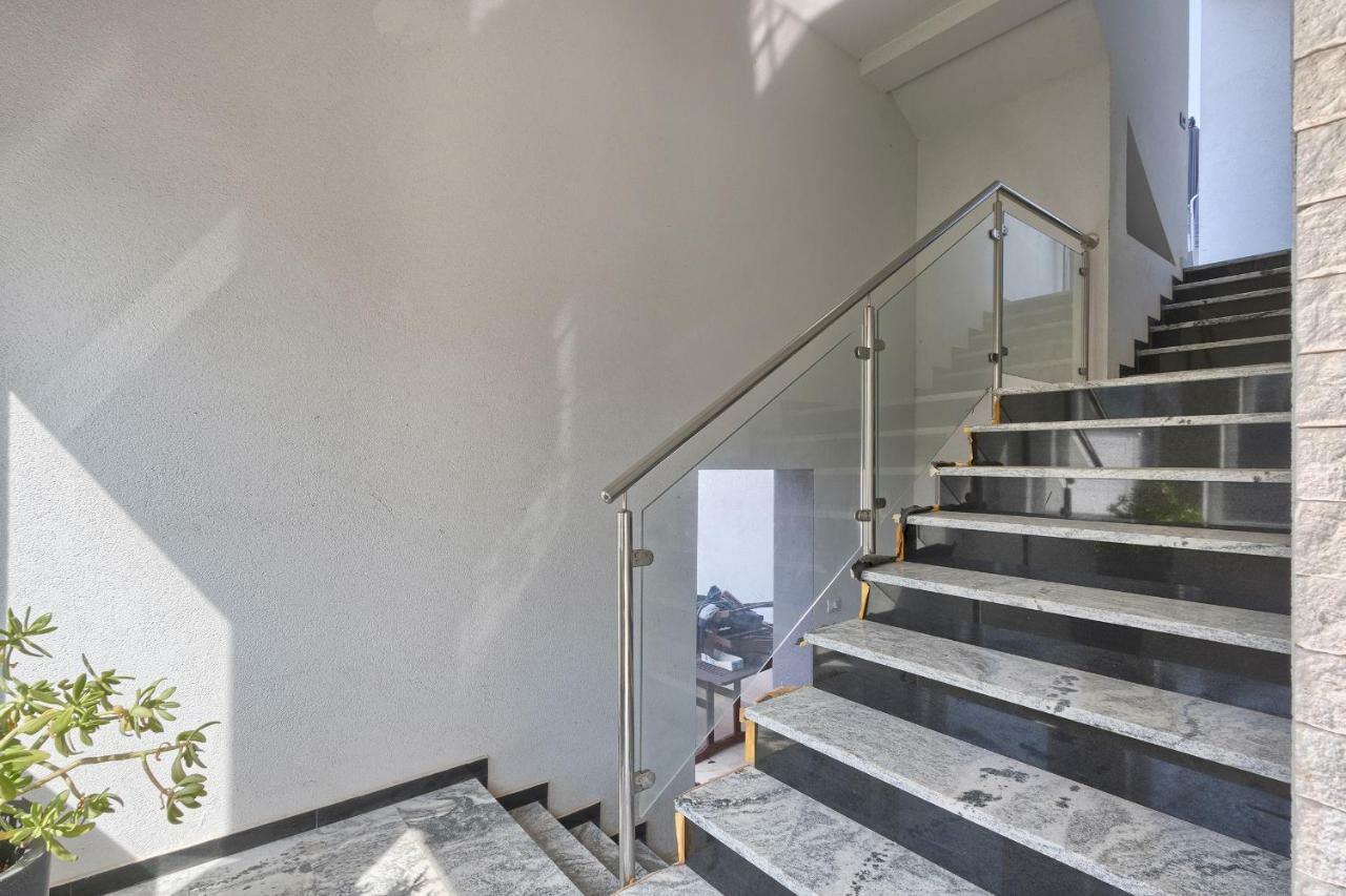 Apartments La Mer Пула Екстериор снимка